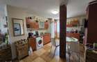Apartament 3 camere et.3 pia?a Petru Rares - 6