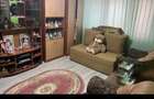 Vand apartament cu 3 camere