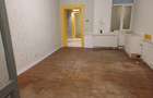 Vânzare apartament  pretabil cabinet,  birou 2 camere pe str.Horea - 3