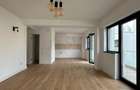 REA1019446 Apartament cu 3 camere singur pe etaj Polona - 1