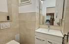 Inchiriez apartament foarte spatios, Boul Rosu
