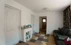 Casa de vanzare in Craiova - ideala pentru familie sau investitie - 9