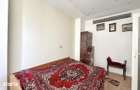 Casă cu 9 camere cu Teren 150 Mp în Schei