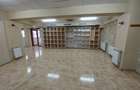 Spațiu comercial , D+P, 256 mp.,trafic intens, parcare proprie