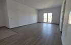 Proprietar, vand apartament de 3 camere.
