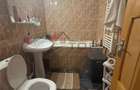 Apartament cu 3 camere decomandat, 2 bai, etajul 2 Cug Aleea Tudor Nec - 9