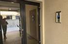 Proprietar inchiriez apartament in Dumbravi?a