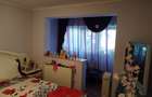 Vand sau schimb cu o casa Ap. 4 camere etajul 2/4 zona Quatro (Brailei)