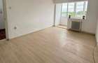 Apartament 3 camere de vanzare - 1