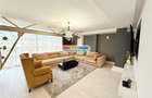 TRIPLEX \/PENTHOUSE SPECTACULOS NORDULUI \/ PARC HERASTRAU - 13