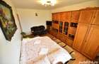 Apartament luminos si spatios de vanzare - 3