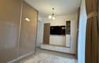 Vand apartament cu 2 camere decomandat + loc parcare