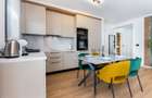 Proprietar vand apartament 2 camere in Brasov, Coresi cu loc parcare inclus