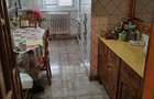 Se vinde ap. 3 camere - 2