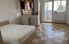 Titan , Diham , 5 minute metrou Costin Giorgian
