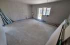 1/2 Duplex.  Langa Lidl. Asfalt.  Toate utilitatile.