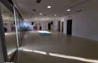 Spatiu comercial/birouri/clinica/fitness 650 mp - 2