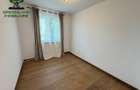Apartament 4 camere, ETAJ 2/4, fara risc, Mircea cel Batran