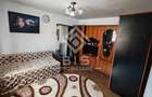 Apartament cu 3 camere semidecomandat în Central - 1