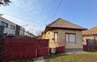 Casa 3 camere, 1 baie,2.000 mp teren,Comision ZERO