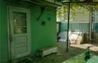 Vand casa in Tg. Ocna, teren 500 mp, central, la 500 metri de Penny
