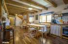 Casa rustica, exclusivista, 5 camere, 170 mp utili, 550 mp teren, Sali