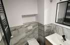 Apartament la casa cu curte - 6