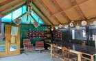 Ofer spre vanzare casa cu 3 apartamente - 1