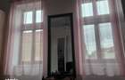 apartament central cu o camera bucatarie si baie dau in chirie
