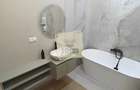 Penthouse cu 3 camere 3 bai si terasa 88 mp in zona Lazaret