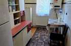 Etaj 1, micro 5 Targoviste, vanzare apartament 3 camere - 9