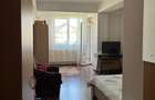 Garsoniera de inchiriat, libera din 8 August - 1