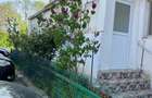 Vand apartament 2 camere si balcon de 15 metri patrati la parter in oras Moreni - 2