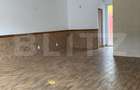 Spatiu comercial de vanzare, 38 mp, zona 7 Noiembrie - 4