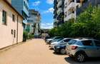 Spatiu Ucentral cu IsU & Parking