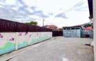 Spatiu comercial de inchiriat | Casa P+1 | 3 garaje | Curte 560 mp | B