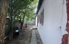Vand casa + curte sup totala 2074 m2, 42 metri lineari deschidere - 1