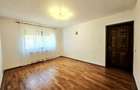 Casa familiei tale lângă Bulevardul Castanilor