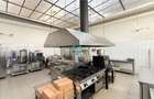 Vand spatiu comercial in Reghin ultracentral cu suprafata utila 1863 mp