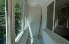 De vanzare apartament 3 camere, decomandat, etajul 2. Pret 48000e - 4