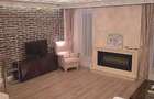 Apartament de inchiriat, 3 camere, balcon - 1