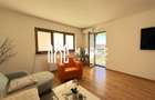 Apartament 3 camere | Etaj 2 | Balcon | Parcare | Decomandat