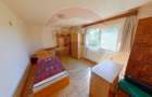 Casa / Vila cu 4 camere de vanzare, teren generos! - 1