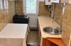 Vand apartament 2 camere , semidecomandat Cartierul Florilor