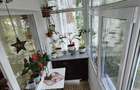 Apartament 2 camere, 51 mp, etaj 1/4, complet renovat, mobilat, utilat, intretinut impecabil, nu necesita investitii. Zona linistita, Sp.Judetean.