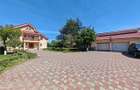 Casa P+E de vanzare in Lilieci 3.350mp teren intravilan, livada, 2 g