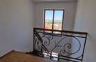 Casa 210 mp, tip duplex, 300 mp curte libera, zona Trei Stejari - 4