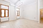 Apartament 3 camere, etaj 2, termoteca, ultracentral - M.Eminescu