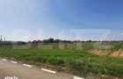 Teren Intravilan 4.800 mp Deschidere 23m, Zona de Lac si Padure