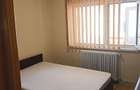 Inchiriez Apartament 2 camere DECOMANDAT, zona linistita, zona Liceu Economic, Etaj 1/4, Botosani - 4